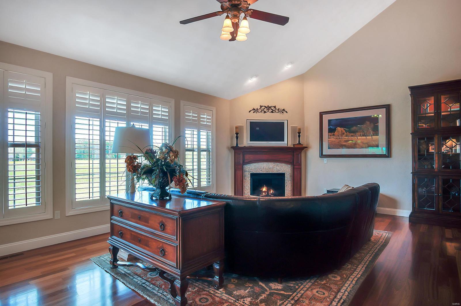 13648 Alpine Way Highland, IL 62249 - Photo 11 of 52 Gallery Image 11