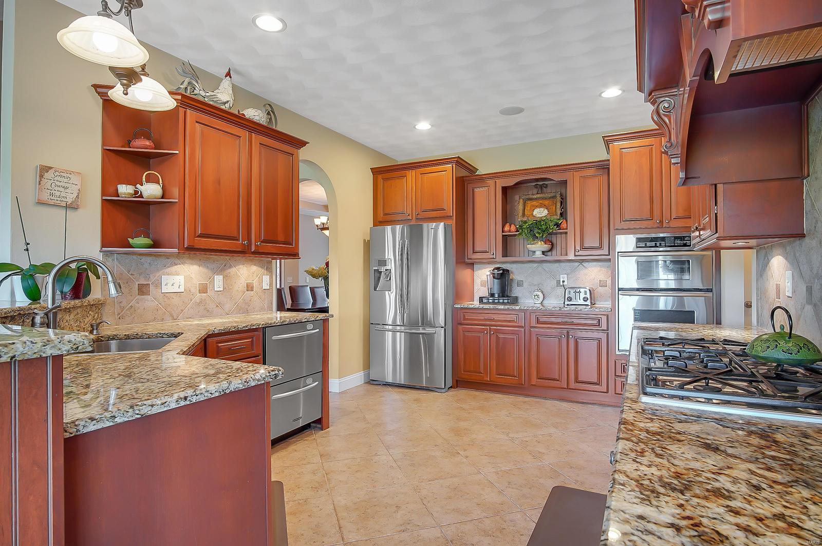 13648 Alpine Way Highland, IL 62249 - Photo 17 of 52 Gallery Image 17