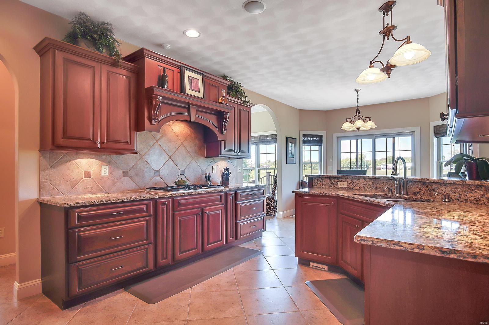 13648 Alpine Way Highland, IL 62249 - Photo 19 of 52 Gallery Image 19