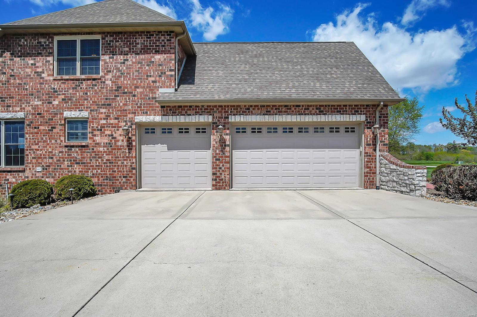 13648 Alpine Way Highland, IL 62249 - Photo 43 of 52 Gallery Image 43