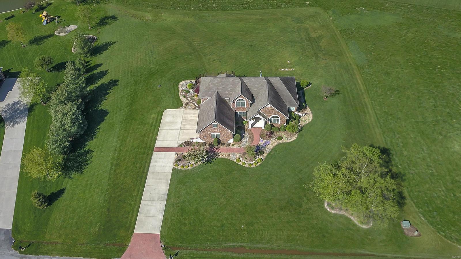 13648 Alpine Way Highland, IL 62249 - Photo 50 of 52 Gallery Image 50
