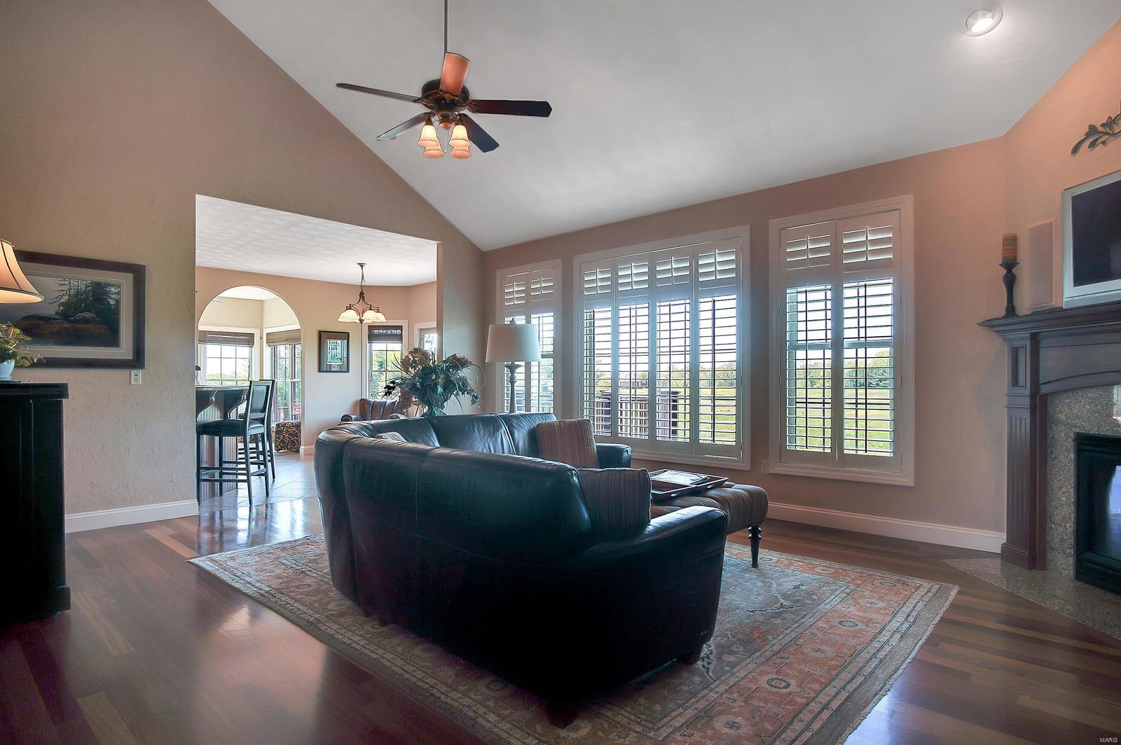 13648 Alpine Way Highland, IL 62249 - Photo 10 of 52 Gallery Image 10
