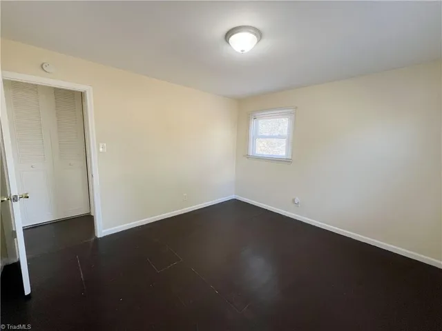 $1,300 | 2200 Textile Drive, Greensboro, NC 27405