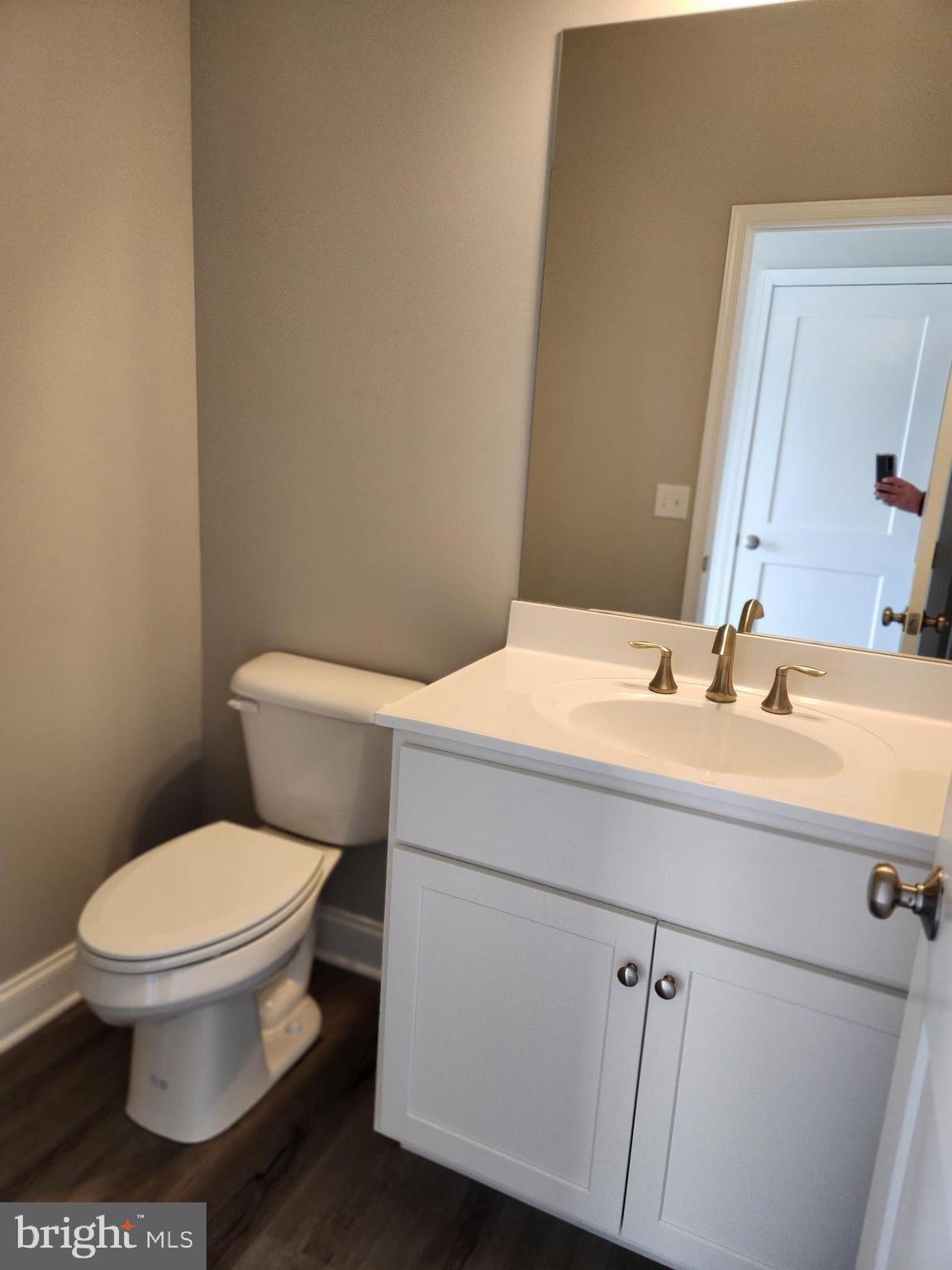 10 Brunners Grove Road Reinholds, PA 17569 - Photo 18 of 50 1st Floor Half Bath