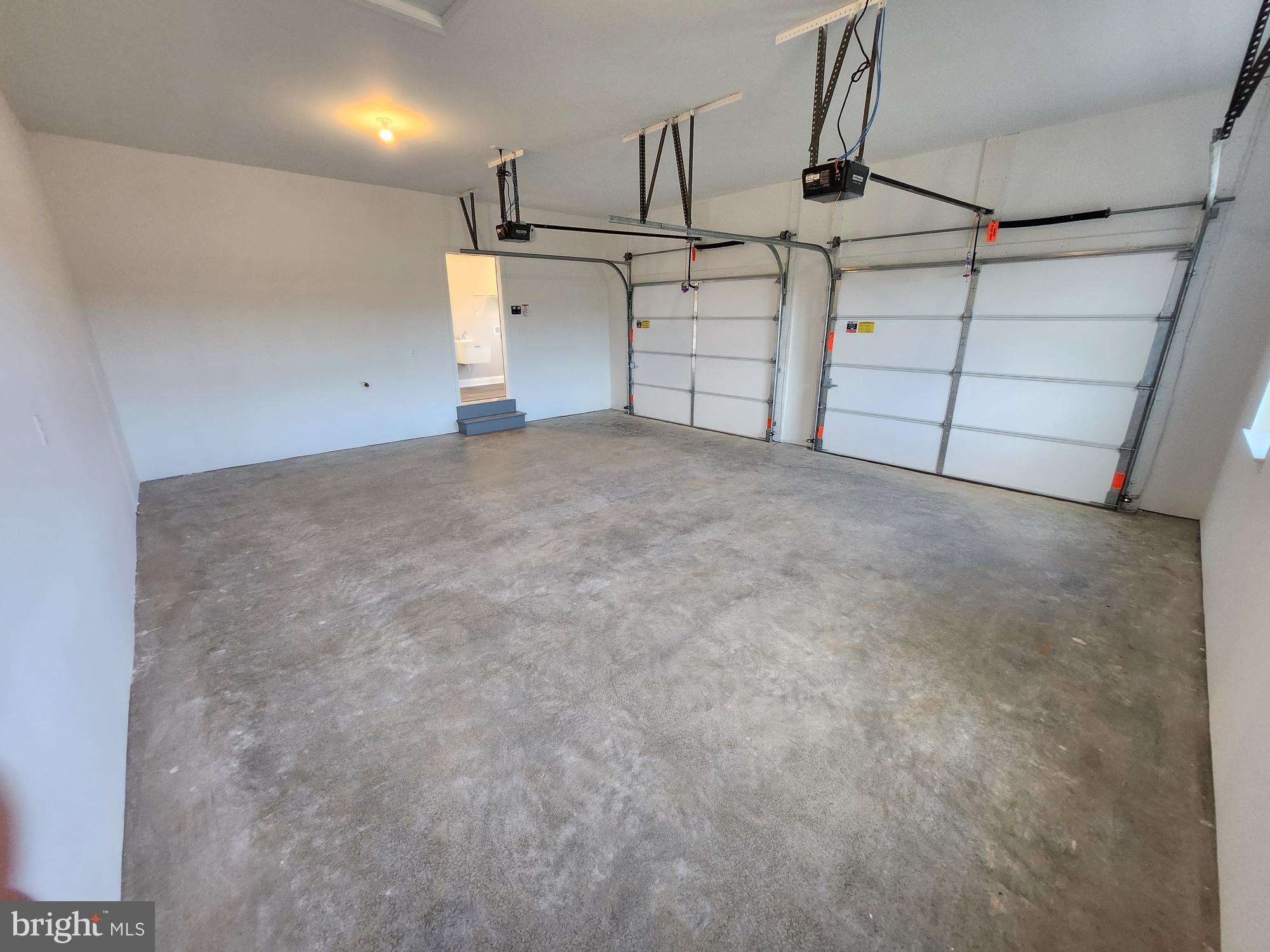 10 Brunners Grove Road Reinholds, PA 17569 - Photo 19 of 50 Garage