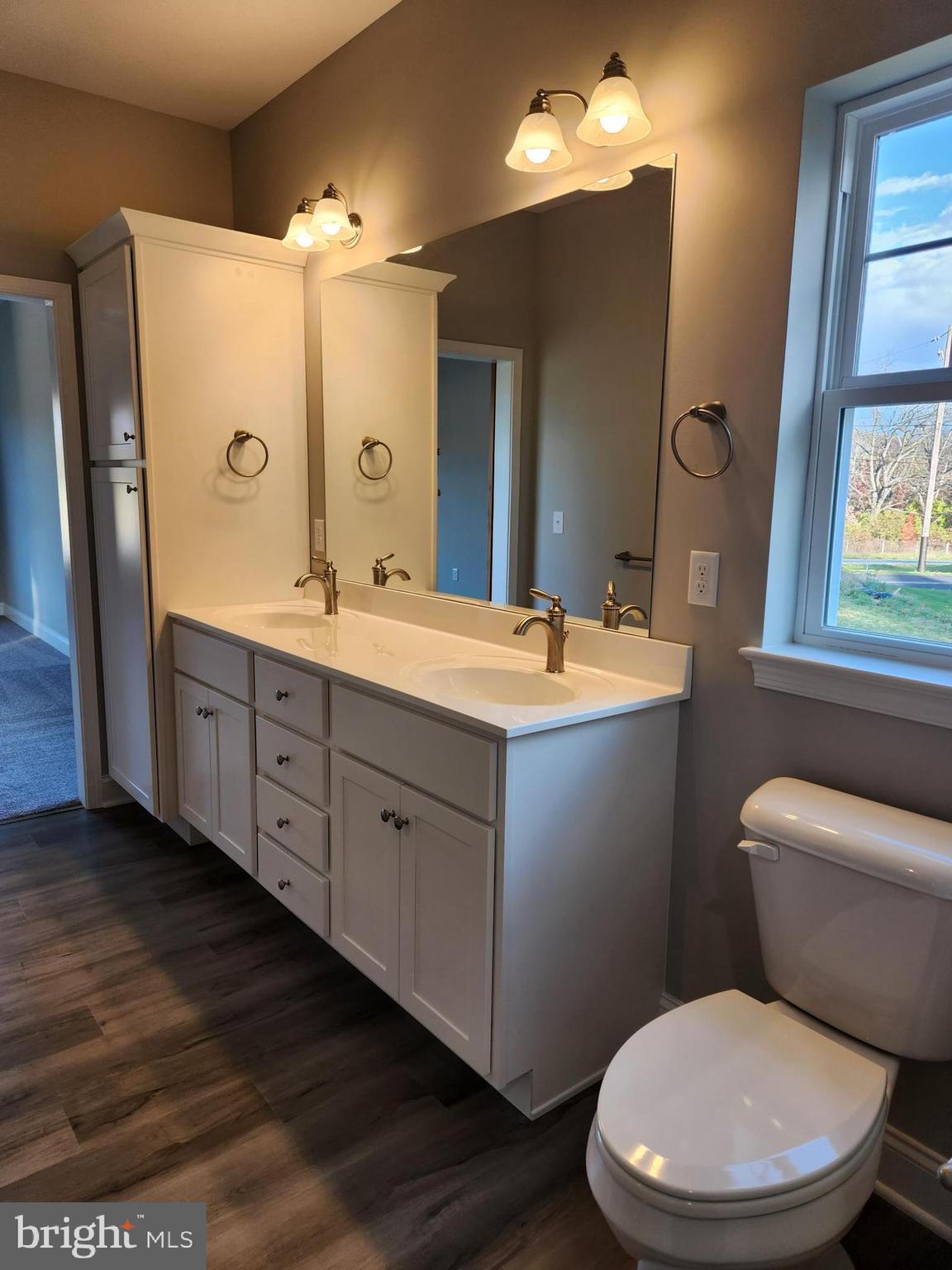 10 Brunners Grove Road Reinholds, PA 17569 - Photo 24 of 50 1st Floor Bath 3