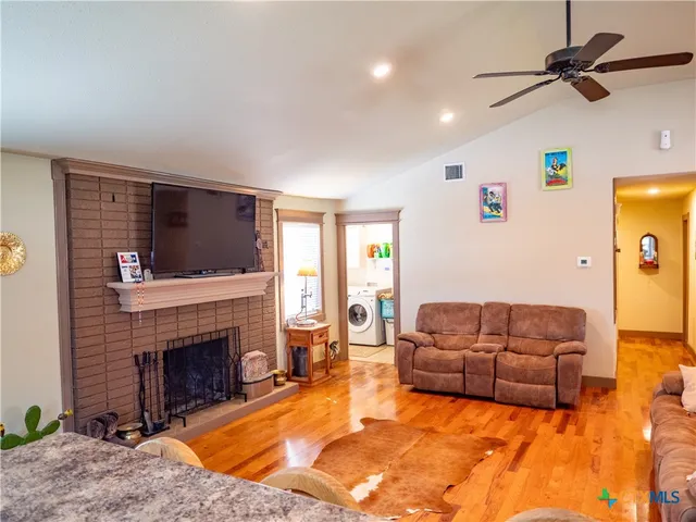 $287,950 | 1704 Jackson Street, Port Lavaca, TX 77979