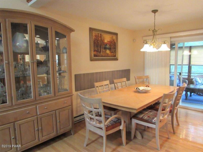 182 Skyview Road Dingmans Ferry, PA 18328 - Photo 9 of 39 Dining Area