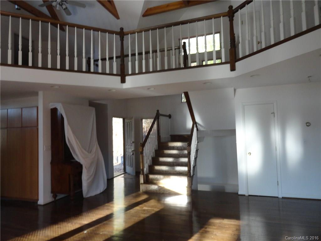 268 Hunters Ridge Road Burnsville, NC 28714 - Photo 5 of 12 Gallery Image 5