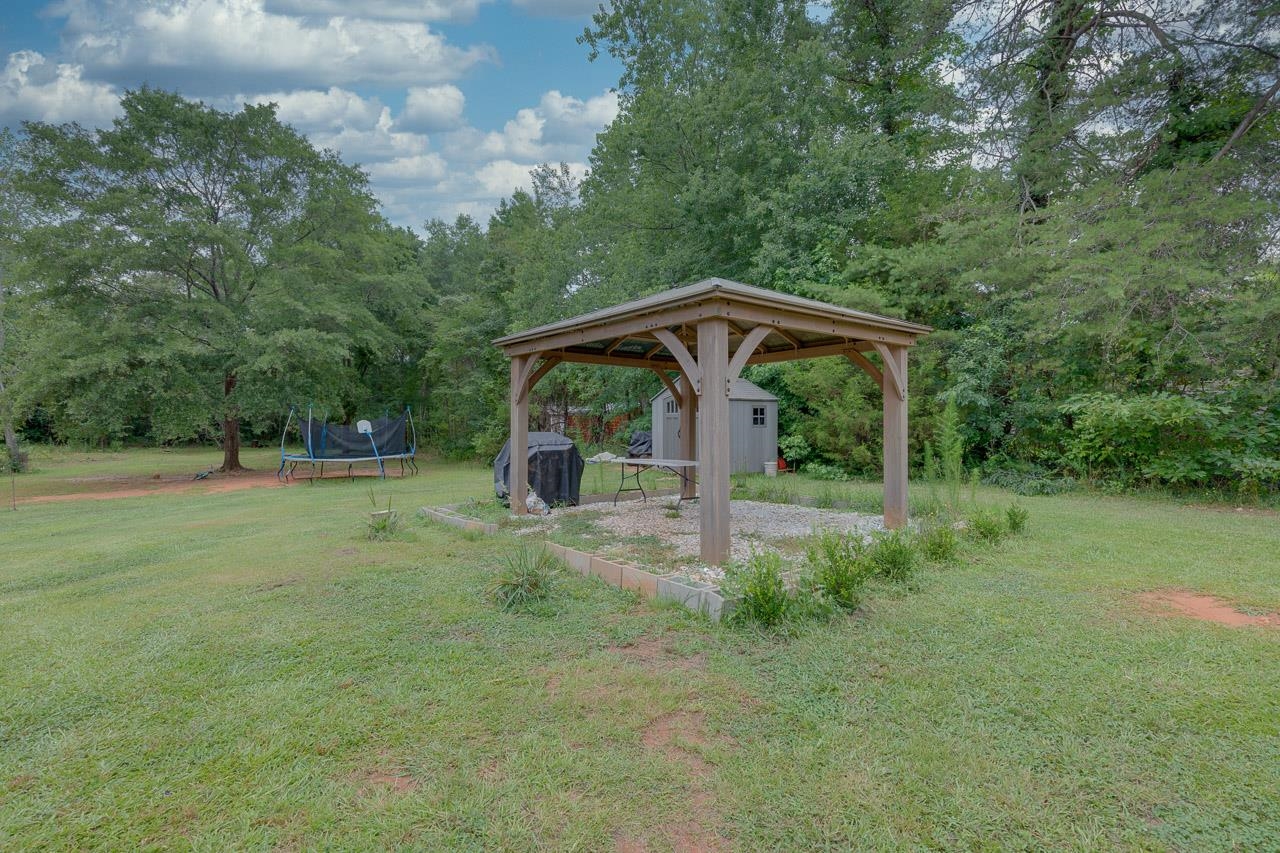 270 Strickland Road Campobello, SC 29322 - Photo 33 of 35