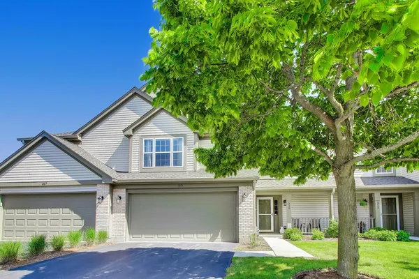 $285,000 | 315 Poplar Court, Lindenhurst, IL 60046
