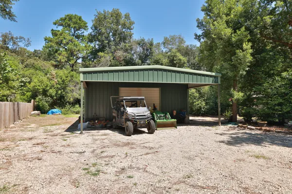 a view of a small yard