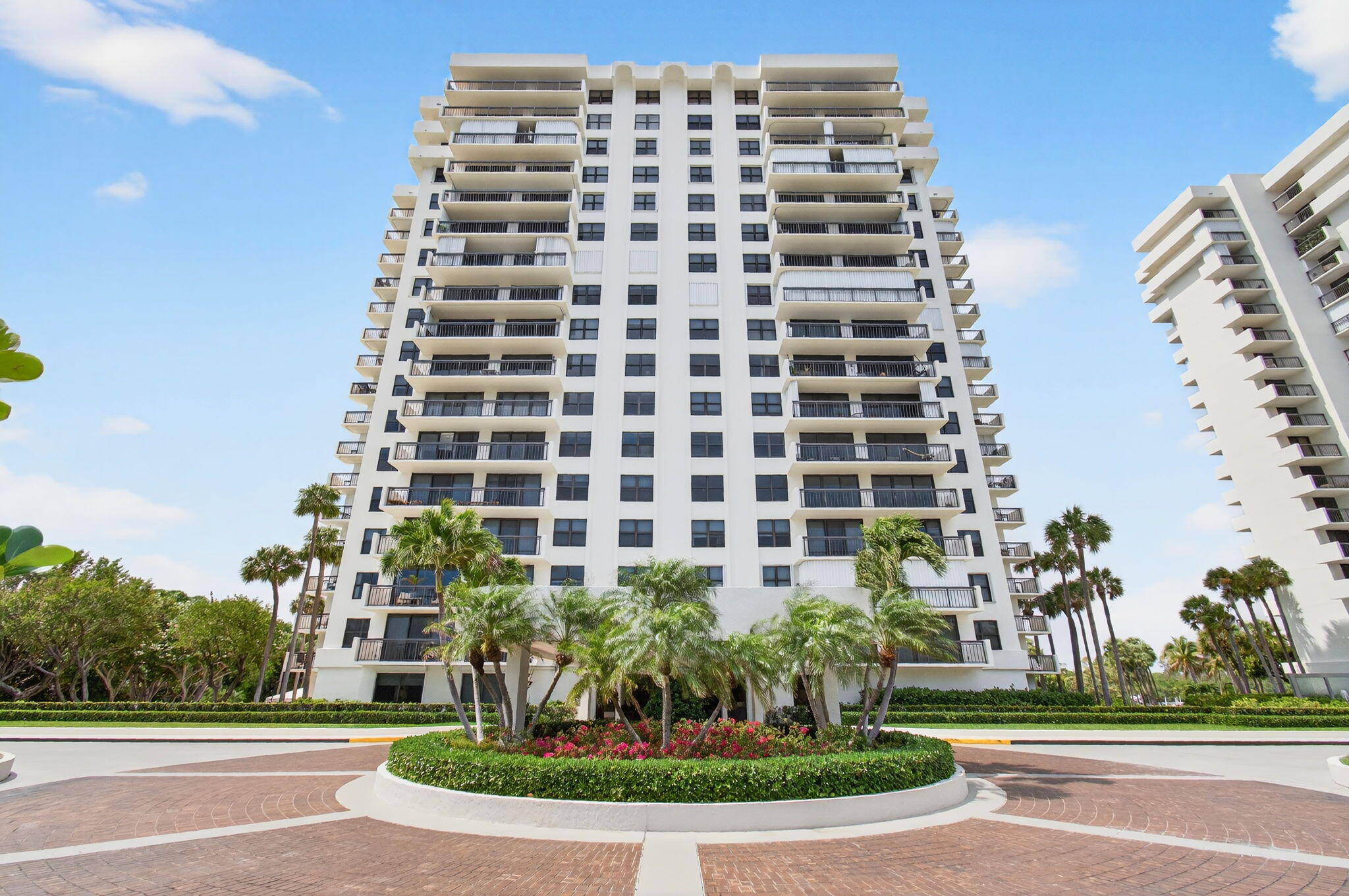 2001 North Ocean Boulevard, Unit 305 Boca Raton, FL 33431 - Photo 1 of 40 .