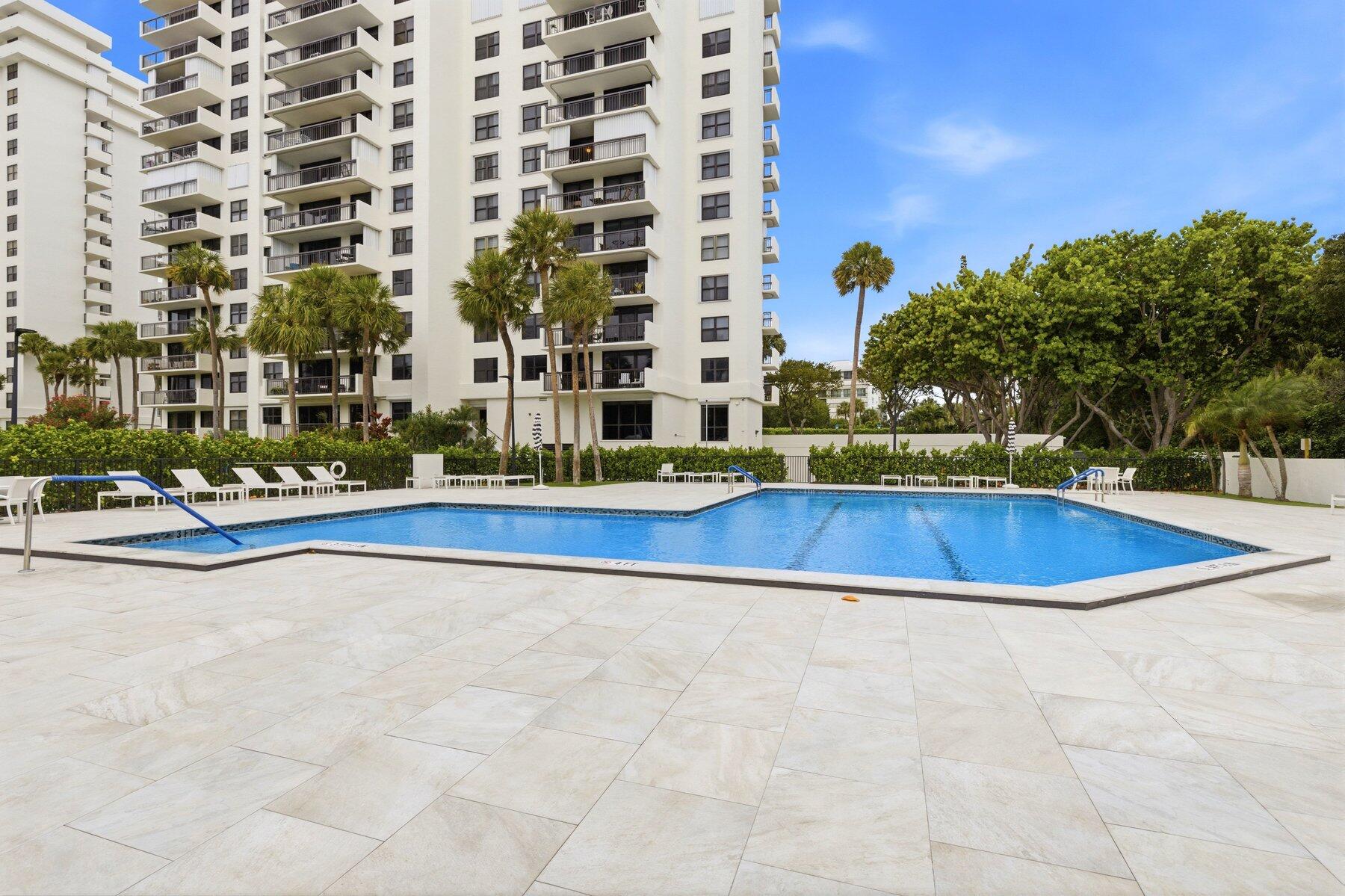 2001 North Ocean Boulevard, Unit 305 Boca Raton, FL 33431 - Photo 20 of 40 .