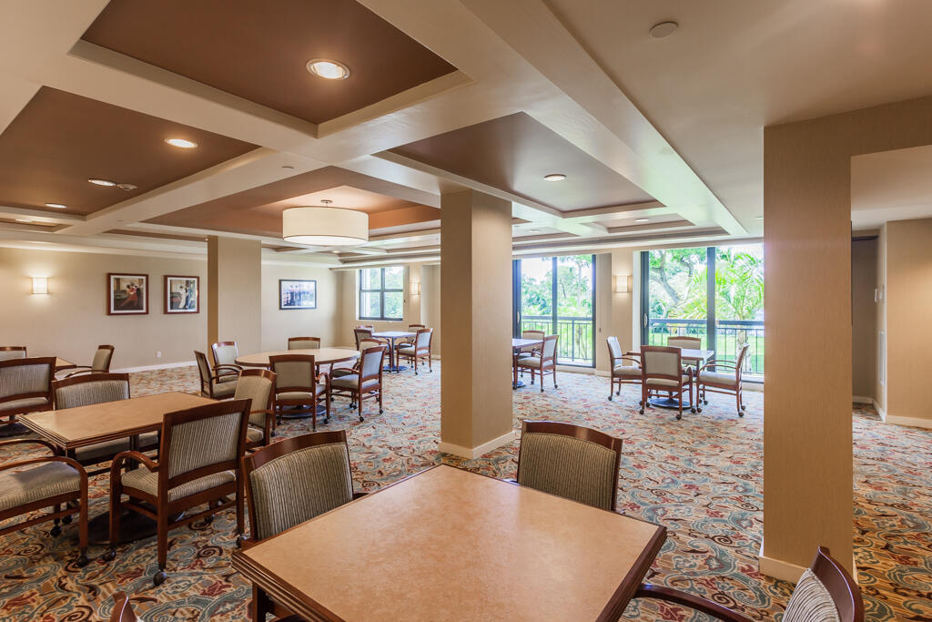 2001 North Ocean Boulevard, Unit 305 Boca Raton, FL 33431 - Photo 31 of 40 party room