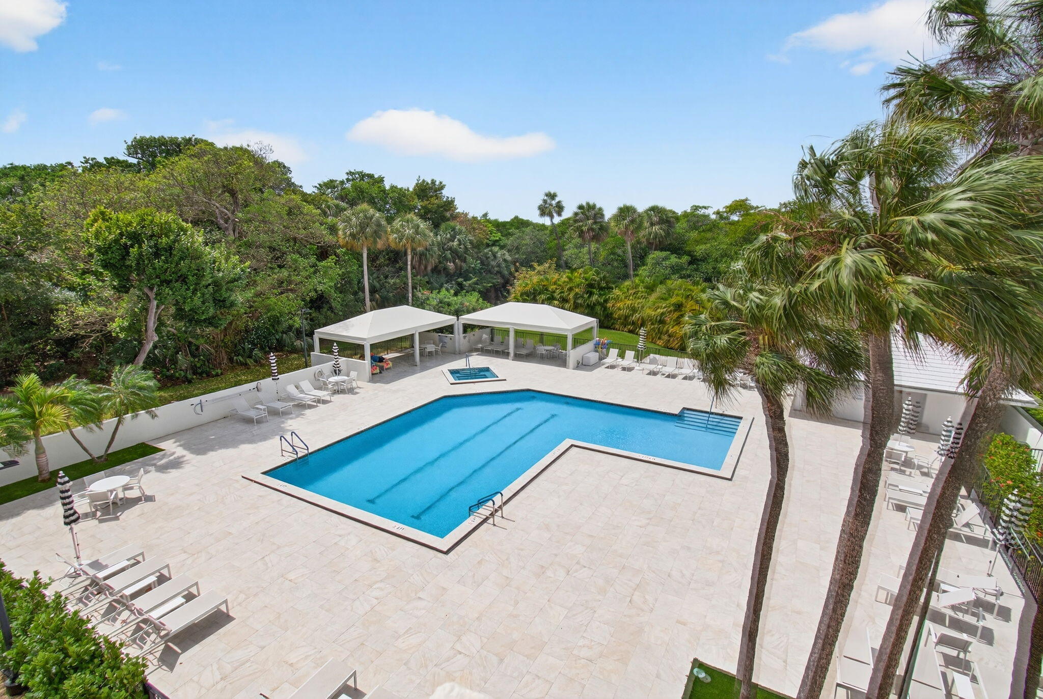 2001 North Ocean Boulevard, Unit 305 Boca Raton, FL 33431 - Photo 40 of 40 .