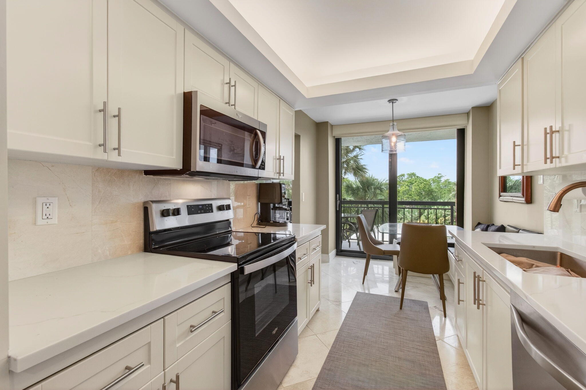2001 North Ocean Boulevard, Unit 305 Boca Raton, FL 33431 - Photo 9 of 40 20-web-or-mls-DSC_4904