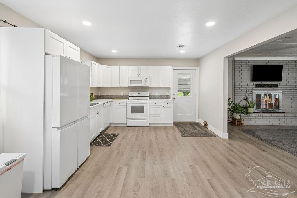 148 San Carlos Road Cantonment, FL 32533 - Photo 20 of 41