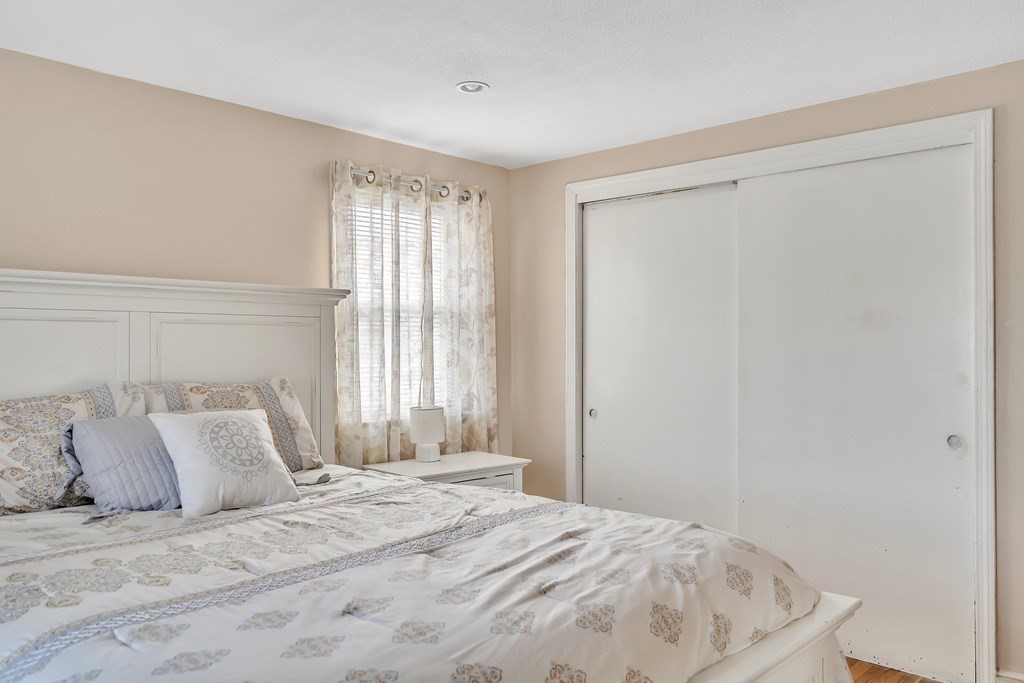 505 Baker Street Boston, MA 02132 - Photo 21 of 27