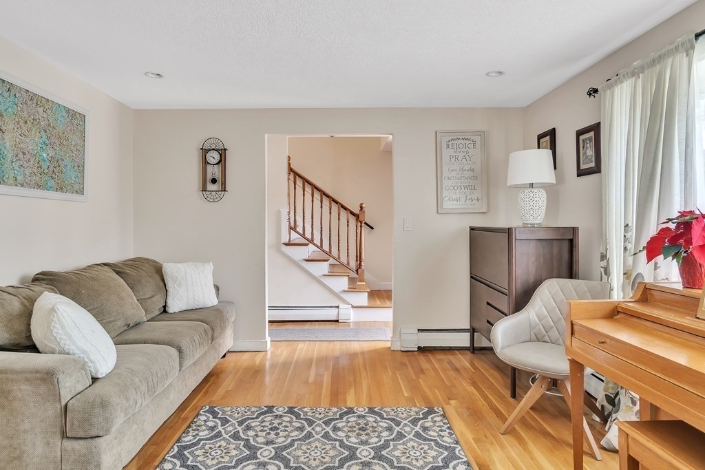 505 Baker Street Boston, MA 02132 - Photo 8 of 27