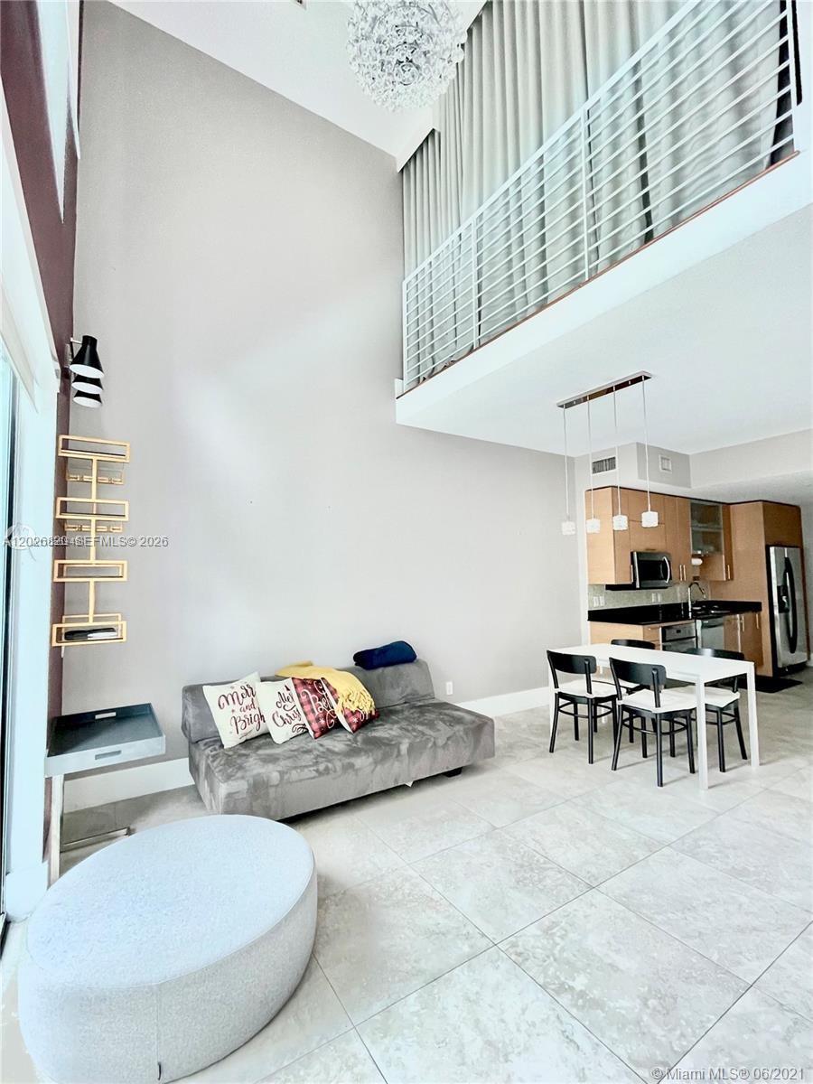 60 Southwest 13th Street, Unit 2002 Miami, FL 33130 - Photo 11 of 23