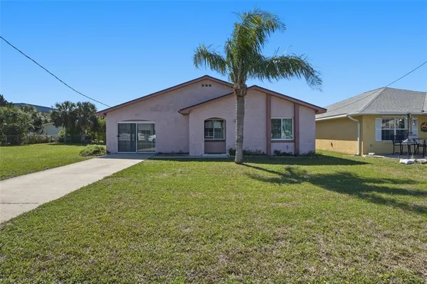 $475,000 | 309 North 4th Street, Flagler Beach, FL 32136