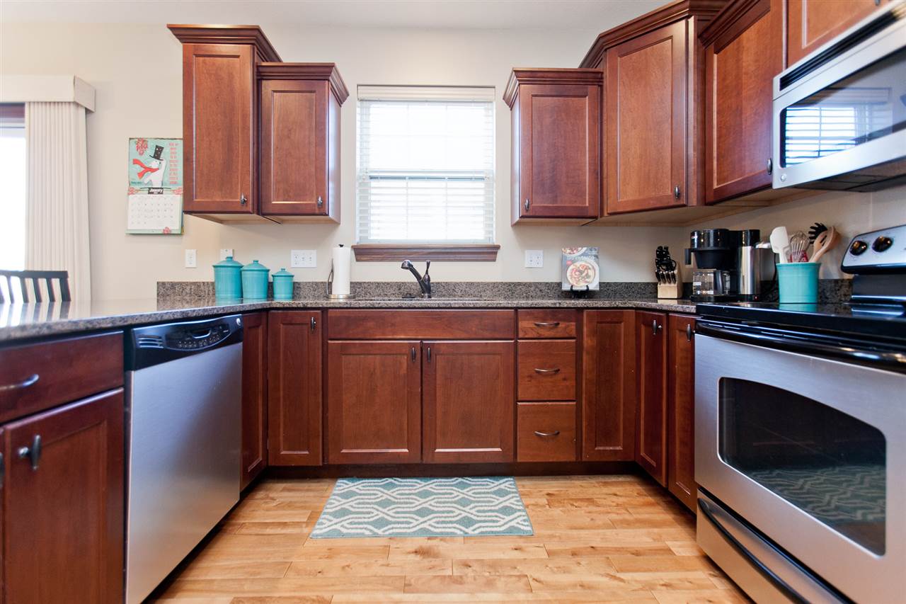 2295 Newcastle Road Marion, IA 52302 - Photo 9 of 24 Gallery Image 9