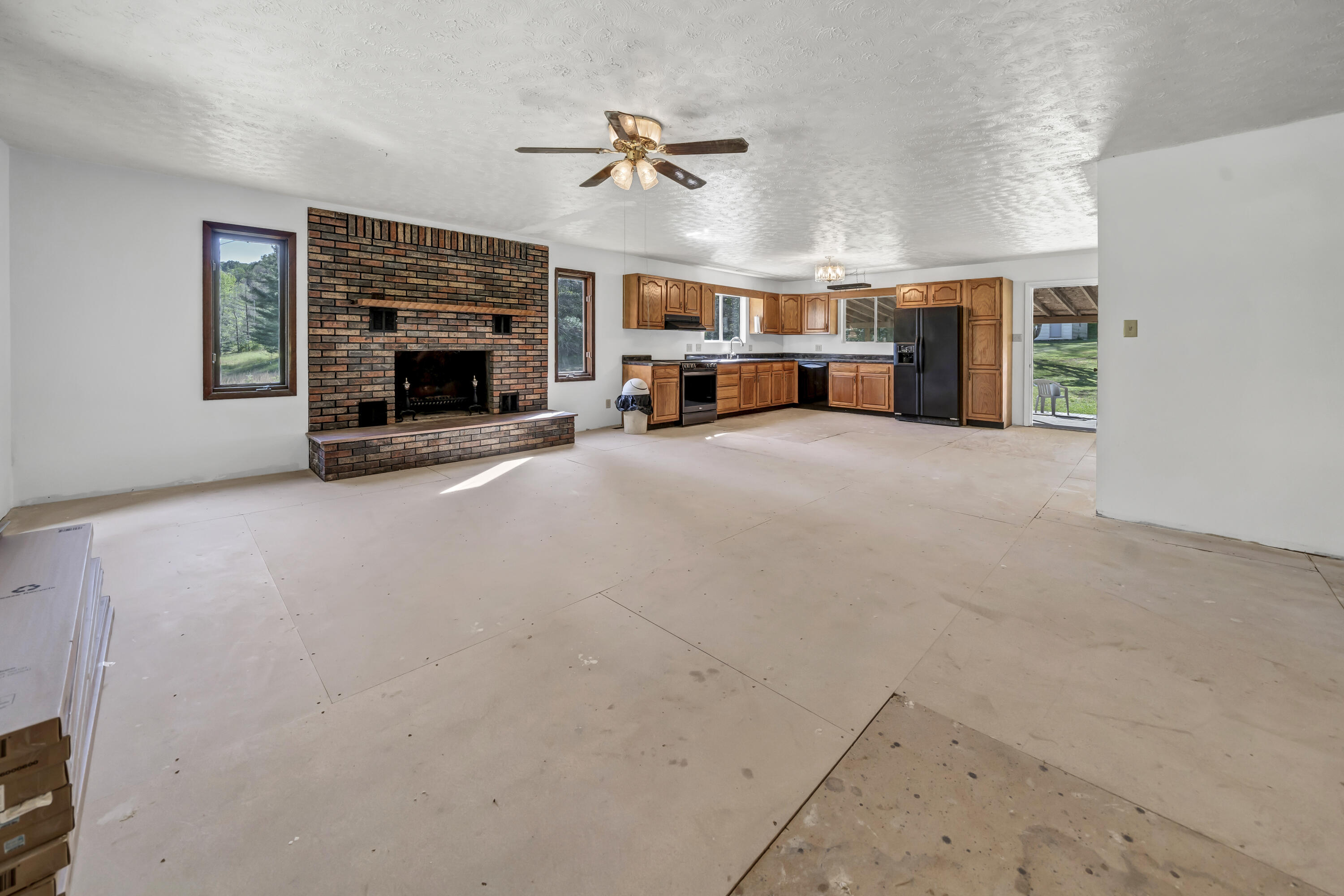 1525 Elklick Road Morehead, KY 40351 - Photo 2 of 64 A7409282