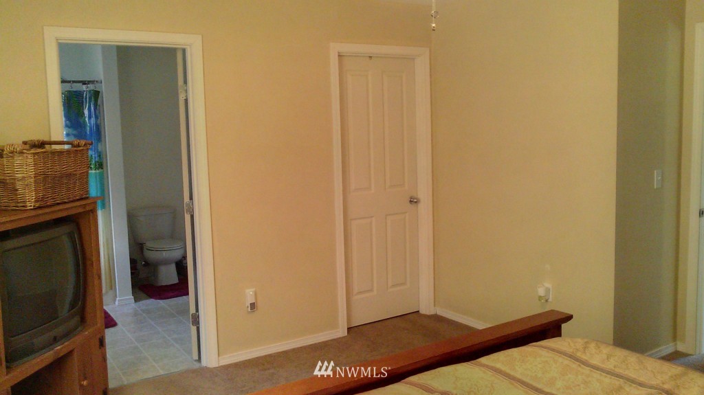461 East Probert Road Shelton, WA 98584 - Photo 14 of 21 Gallery Image 14