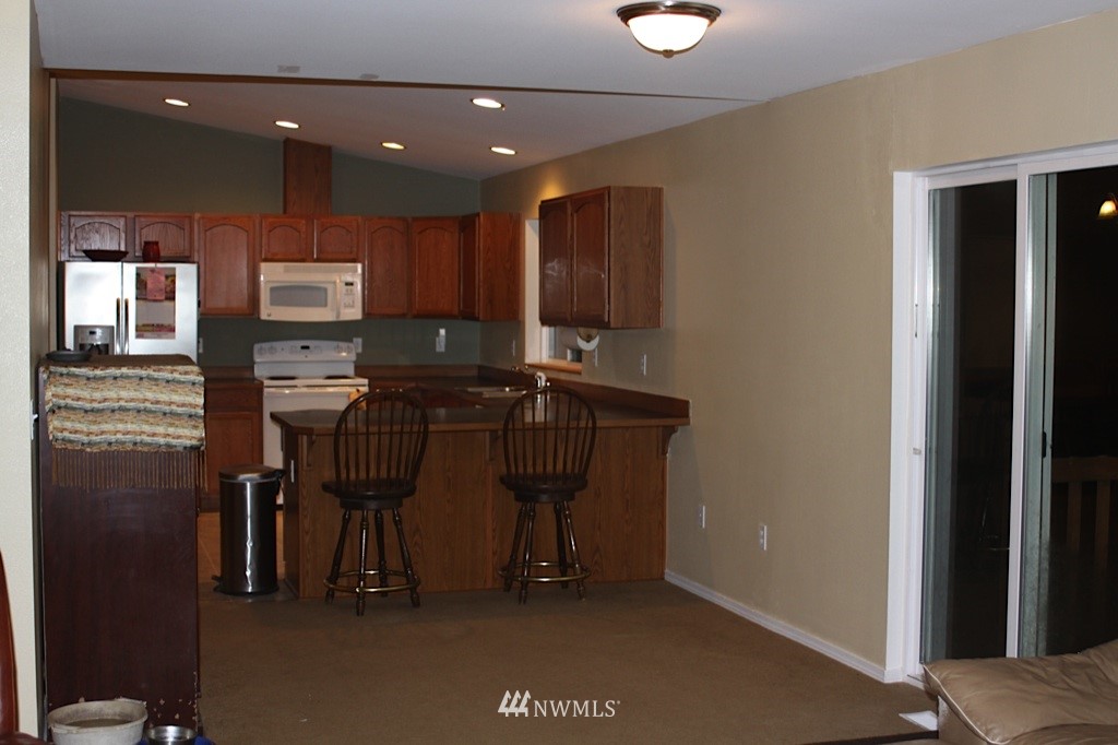 461 East Probert Road Shelton, WA 98584 - Photo 6 of 21 Gallery Image 6