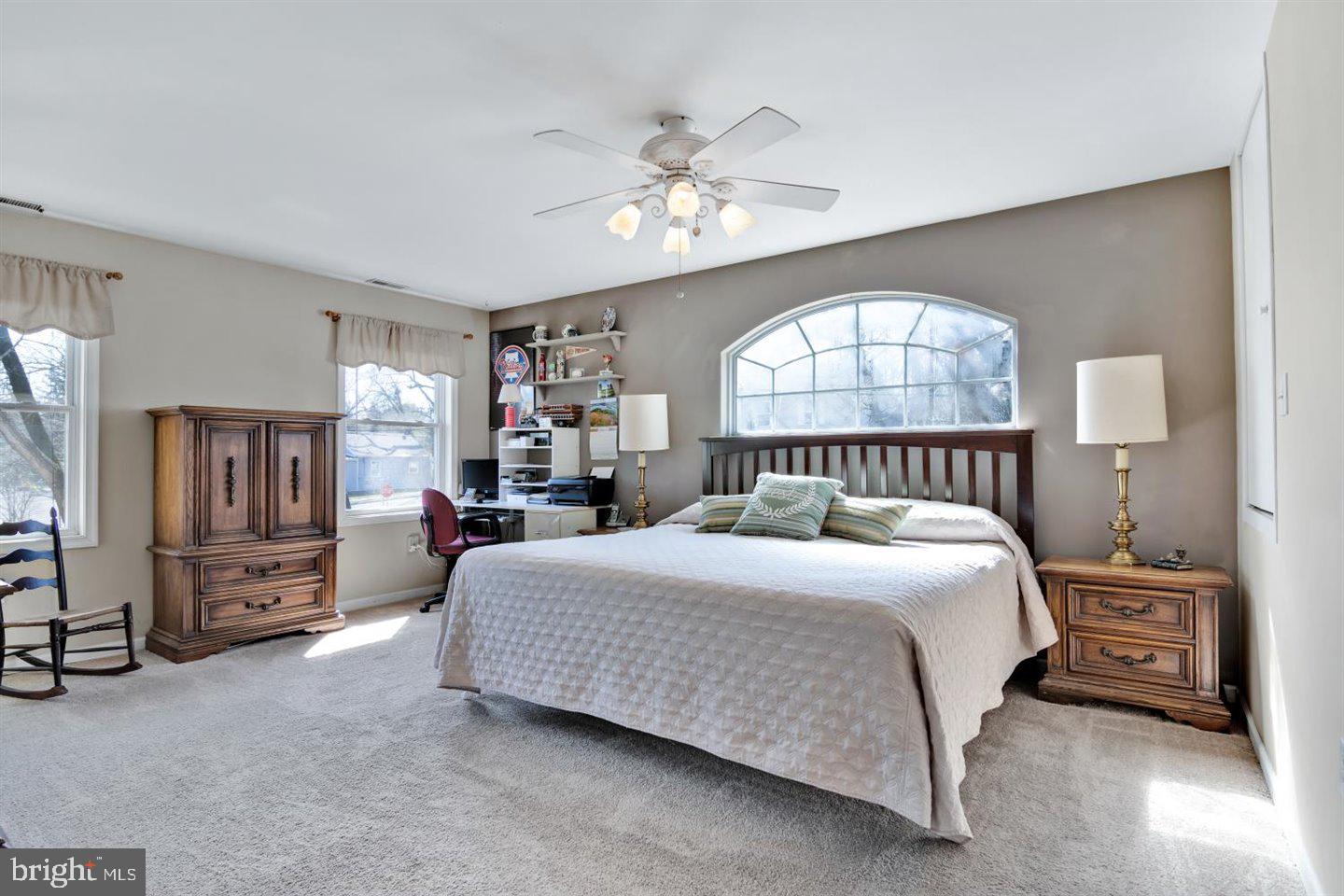 8 Walnut Lane Clementon, NJ 08021 - Photo 24 of 45 Master Suite