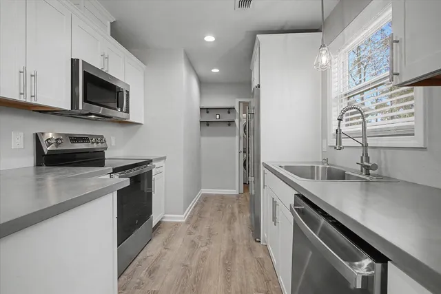 $278,500 | 2402 Pennlyn Drive, Tallahassee, FL 32308