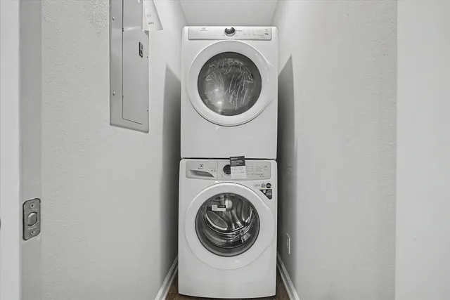 $278,500 | 2402 Pennlyn Drive, Tallahassee, FL 32308