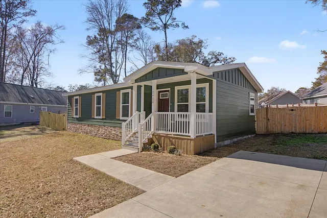 $278,500 | 2402 Pennlyn Drive, Tallahassee, FL 32308