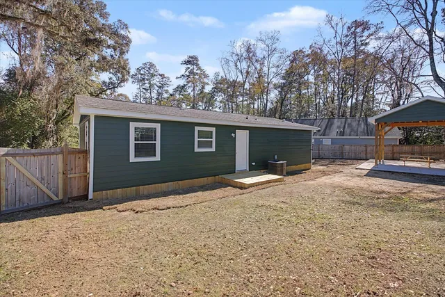 $278,500 | 2402 Pennlyn Drive, Tallahassee, FL 32308
