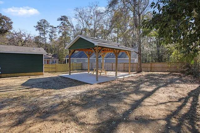 $278,500 | 2402 Pennlyn Drive, Tallahassee, FL 32308