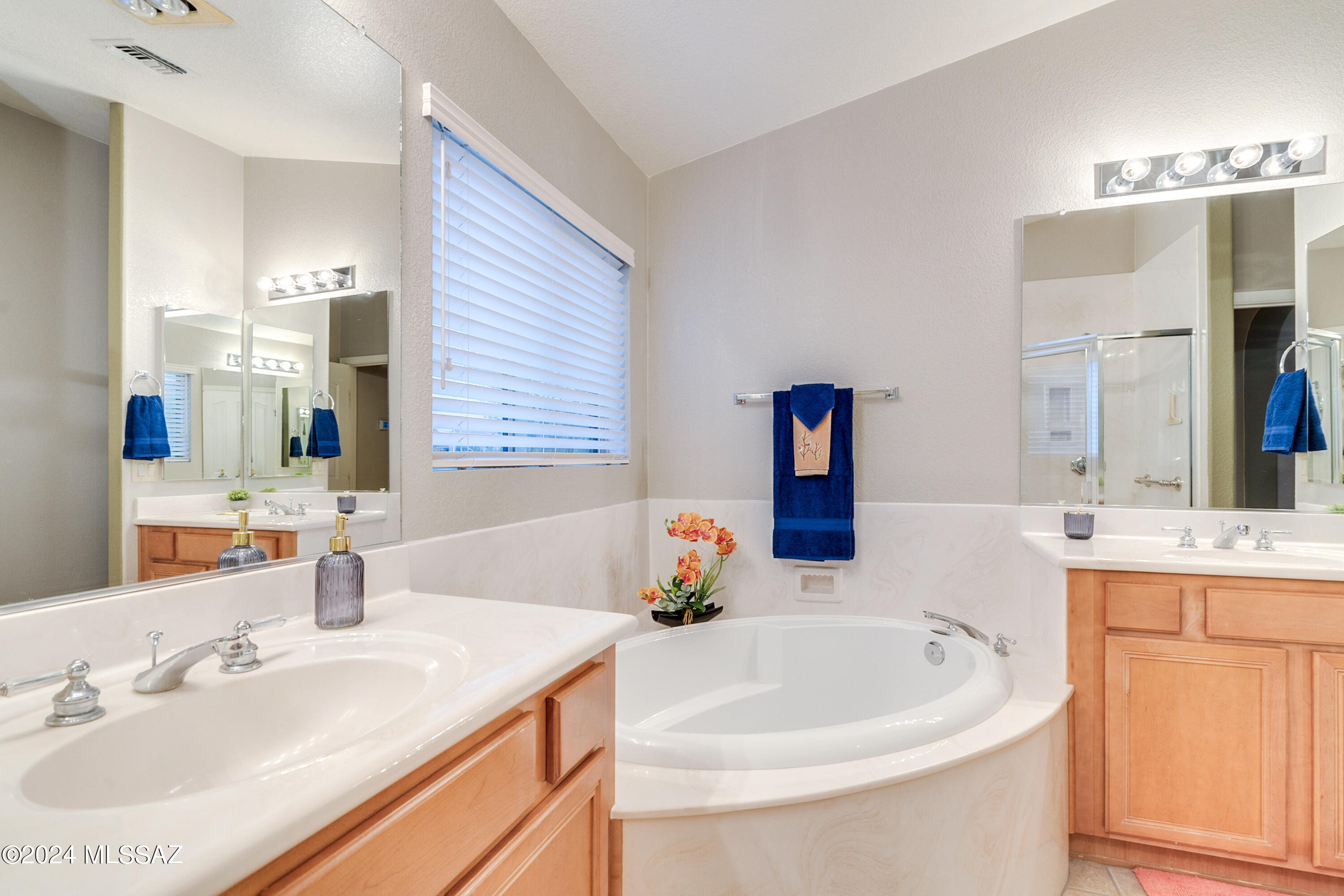 1800 East Redstart Road Green Valley, AZ 85614 - Photo 32 of 50 Gallery Image 32