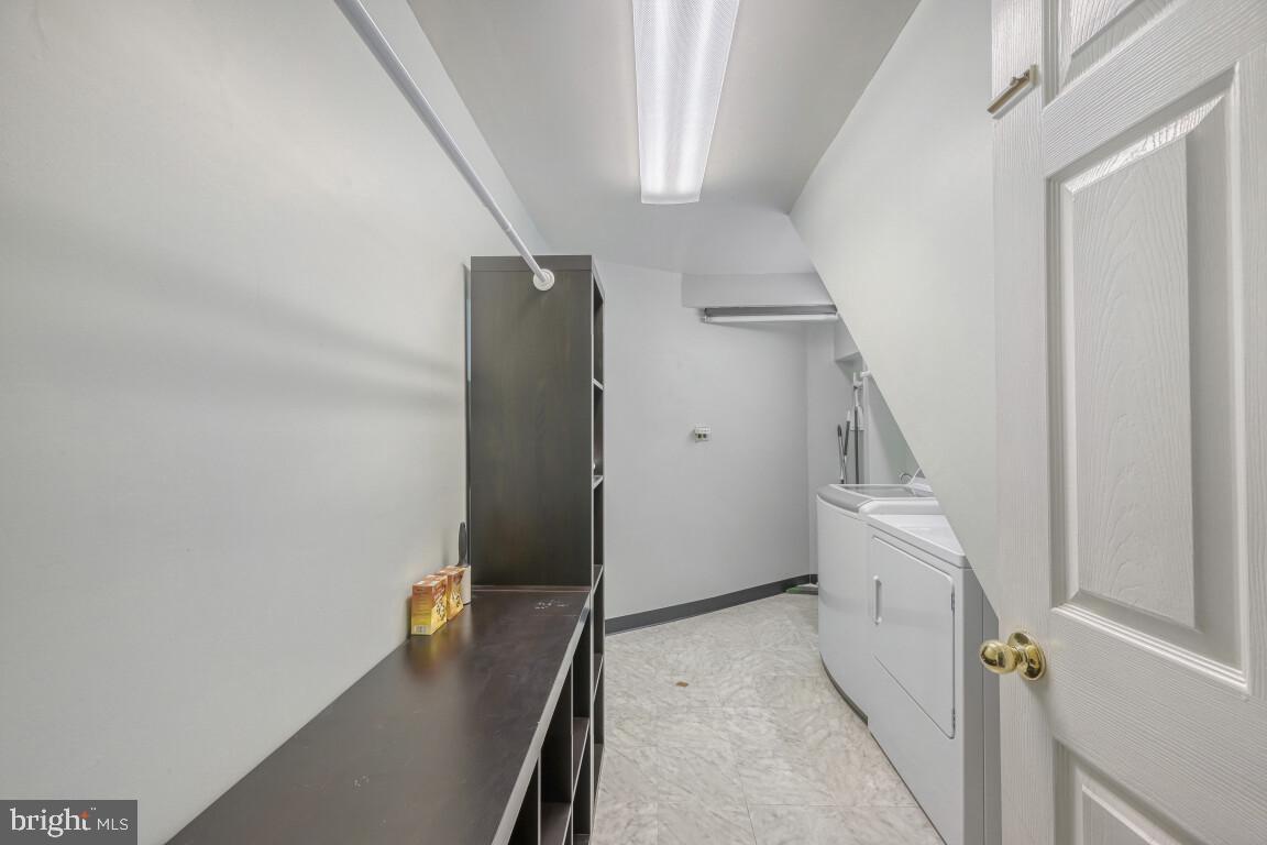 7222 Brookfalls Terrace Baltimore, MD 21209 - Photo 15 of 17