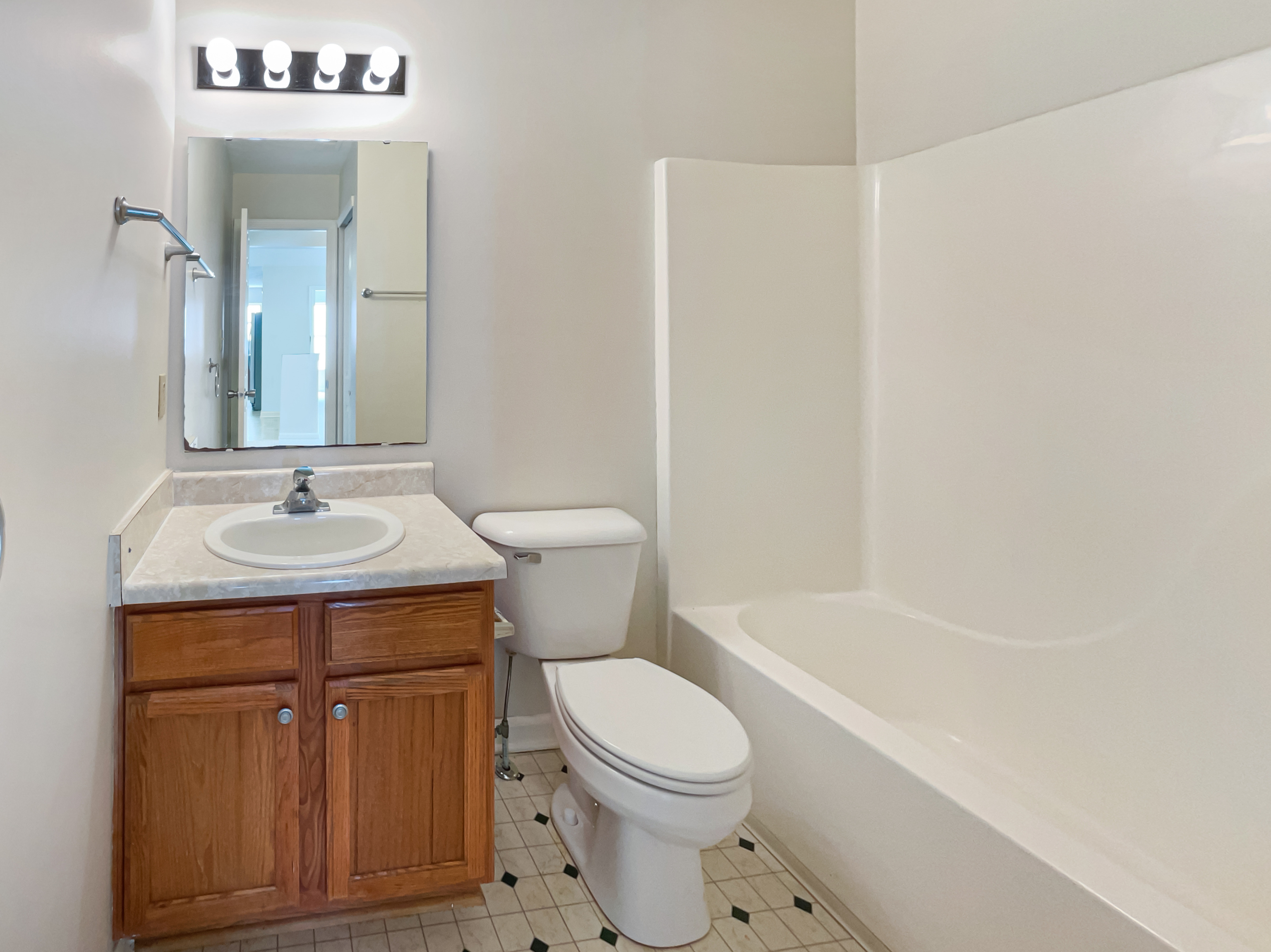 6108 Rocky Road Anderson, IN 46013 - Photo 16 of 21 Gallery Image 16