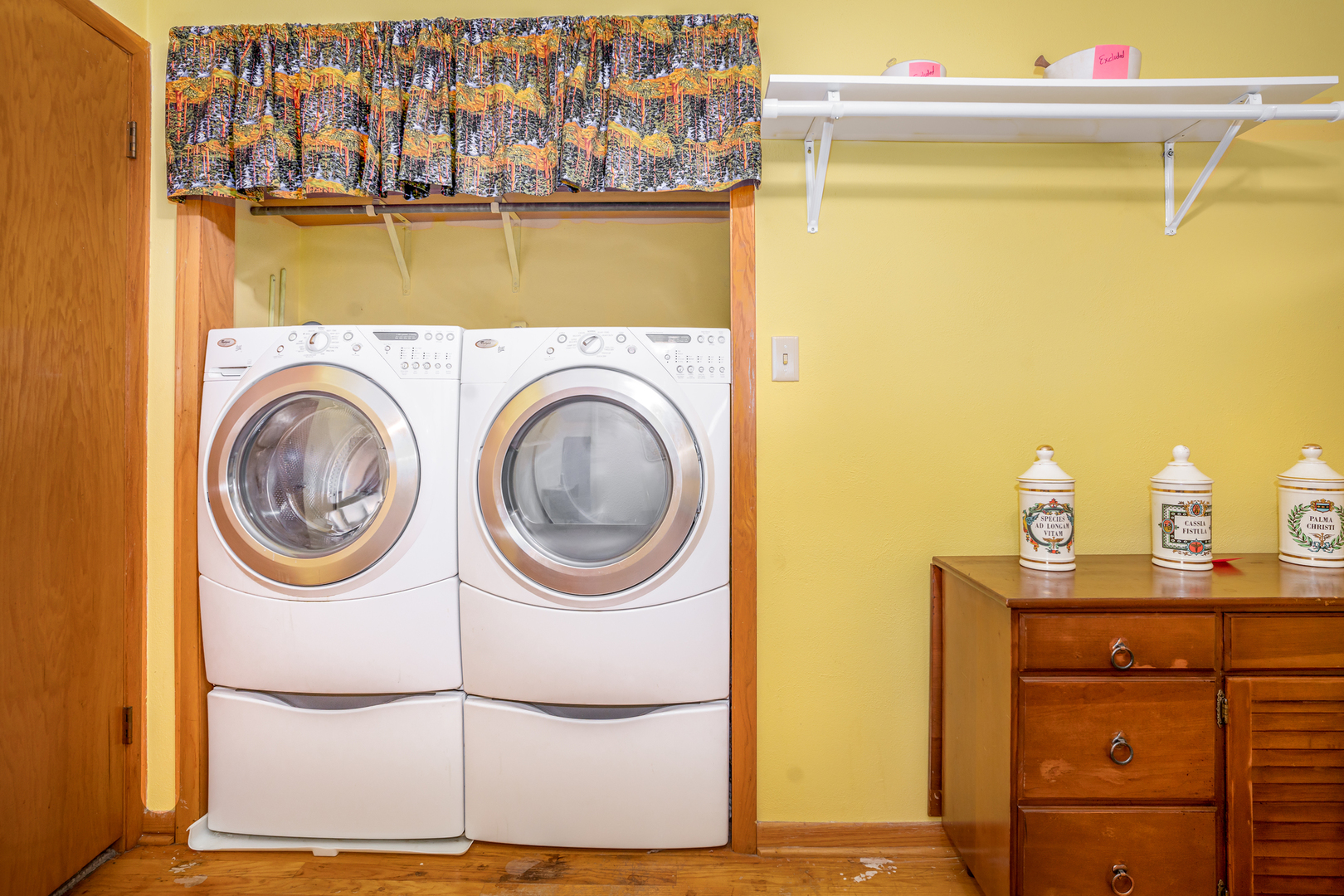 11025 Bryant Road Mokena, IL 60448 - Photo 17 of 21 a utility room with a washer and dryer