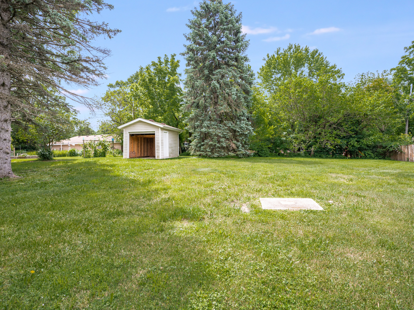 11025 Bryant Road Mokena, IL 60448 - Photo 3 of 21 a view of a house with a yard