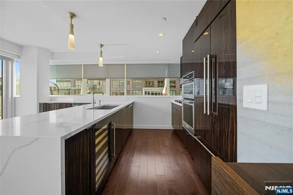 $9,500 | 800 Ave At Port Imperial, Unit 619, Weehawken, NJ 07086