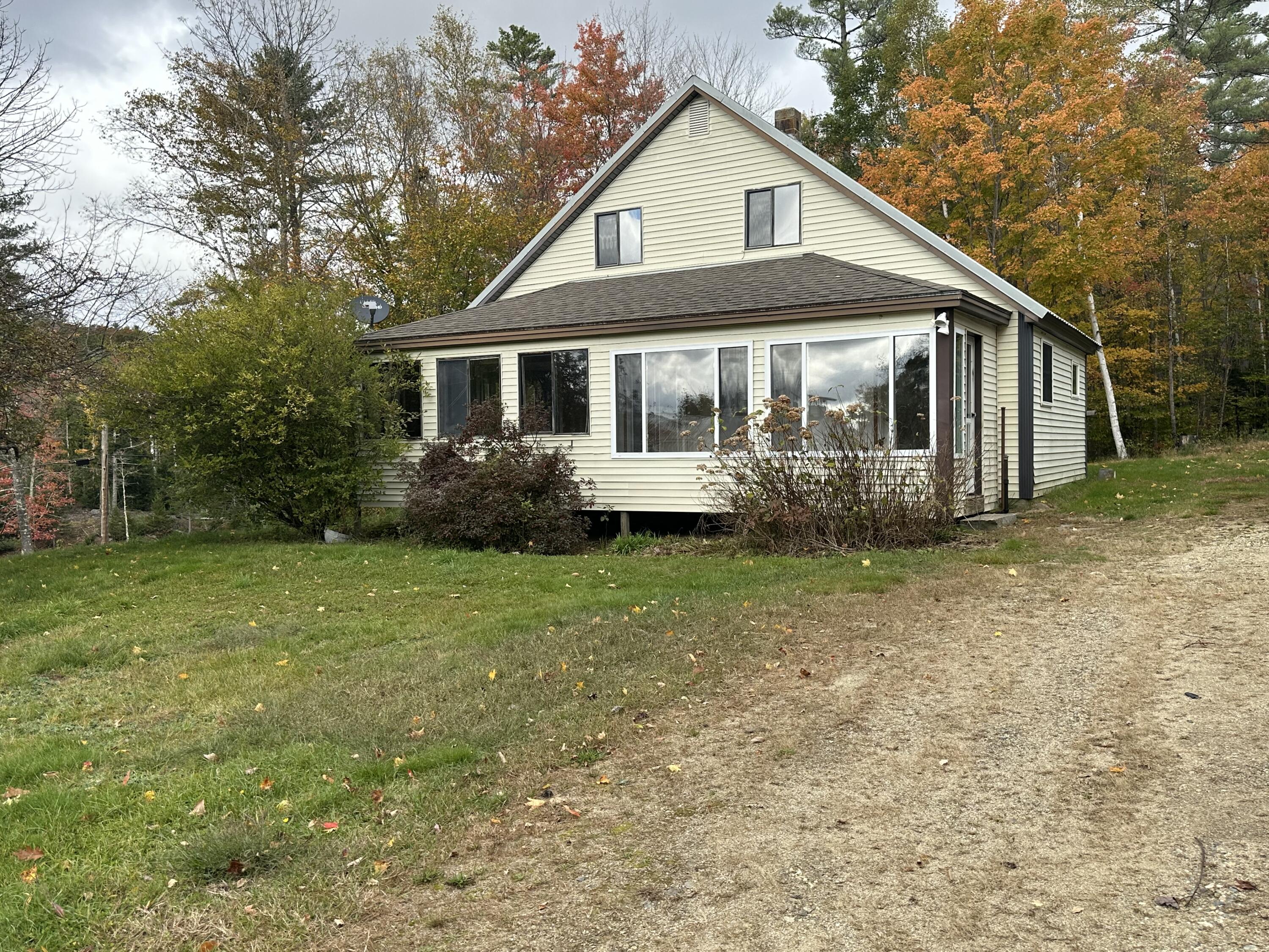 54 Martin Road Rumford, ME 04276 - Photo 1 of 13 54 Martin Road front view