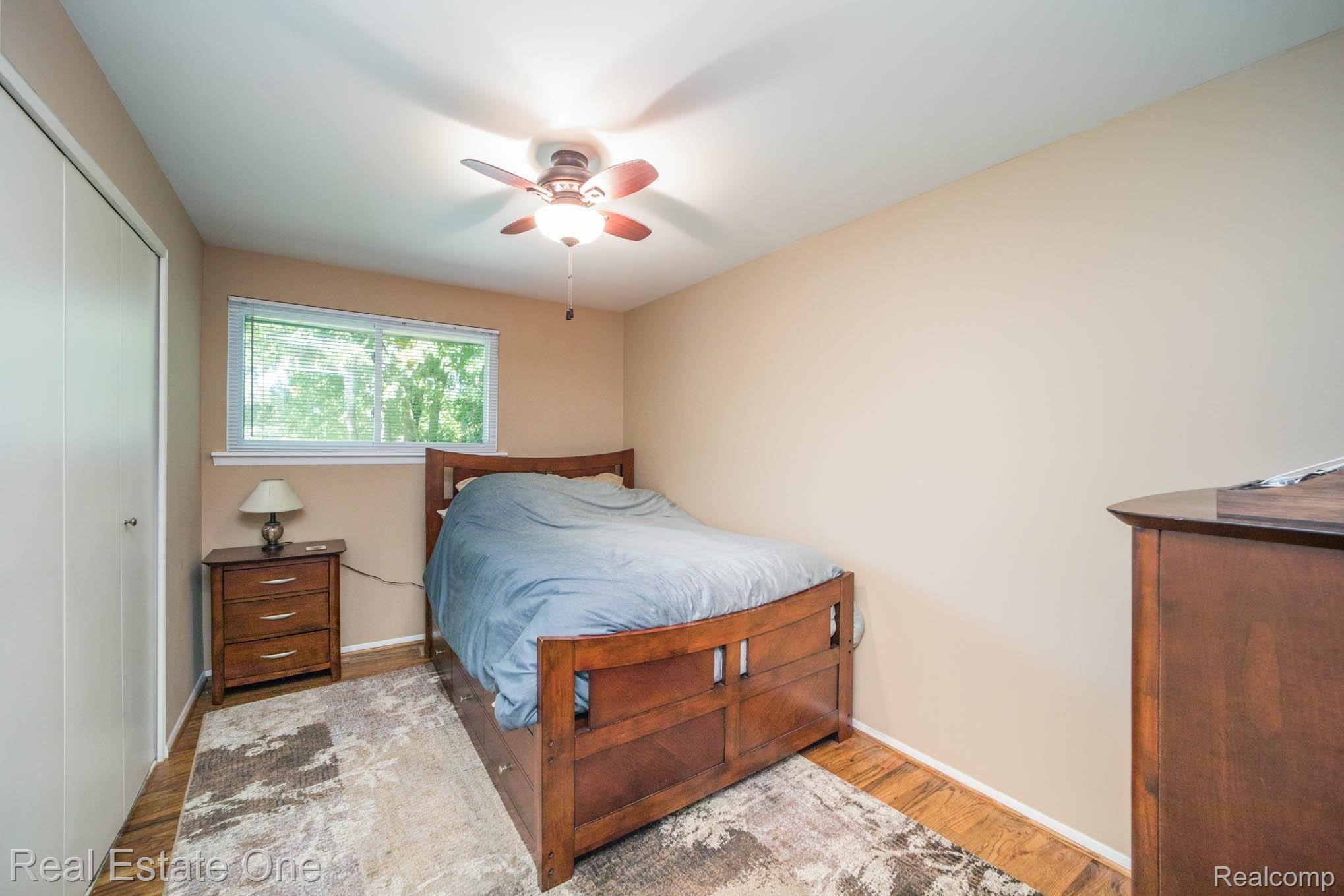 2922 Starr Road Royal Oak, MI 48073 - Photo 15 of 23 017A0759.jpg