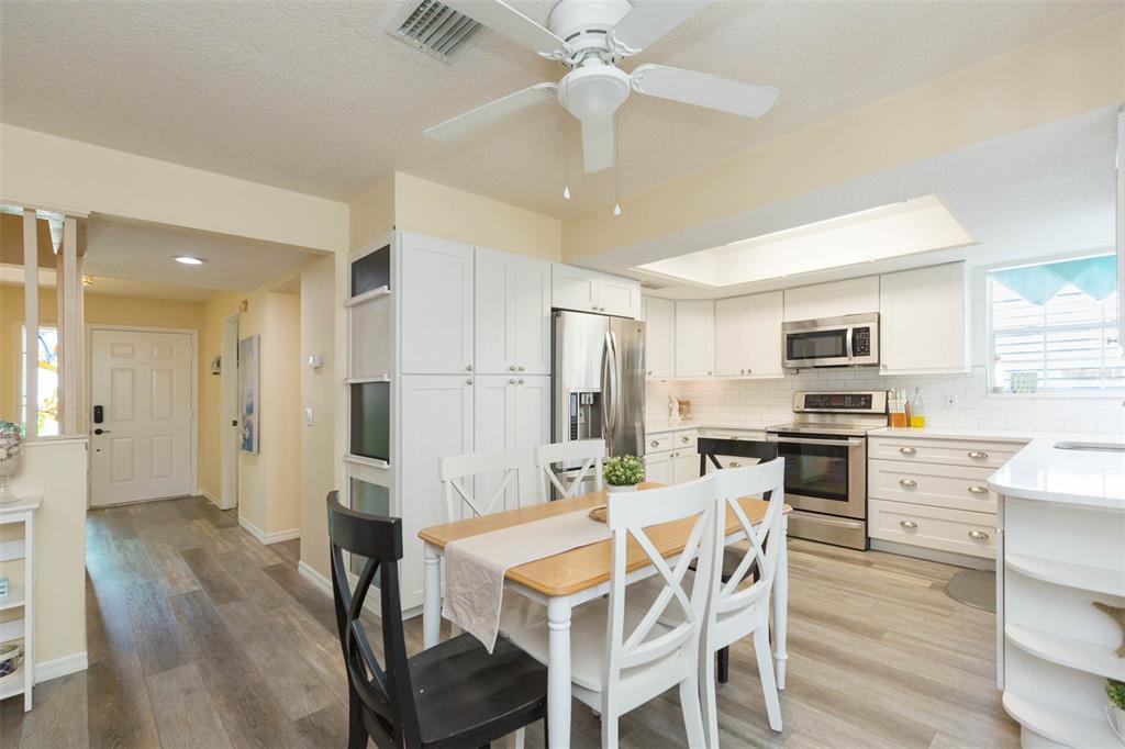 4210 West Roland Street Tampa, FL 33609 - Photo 15 of 49