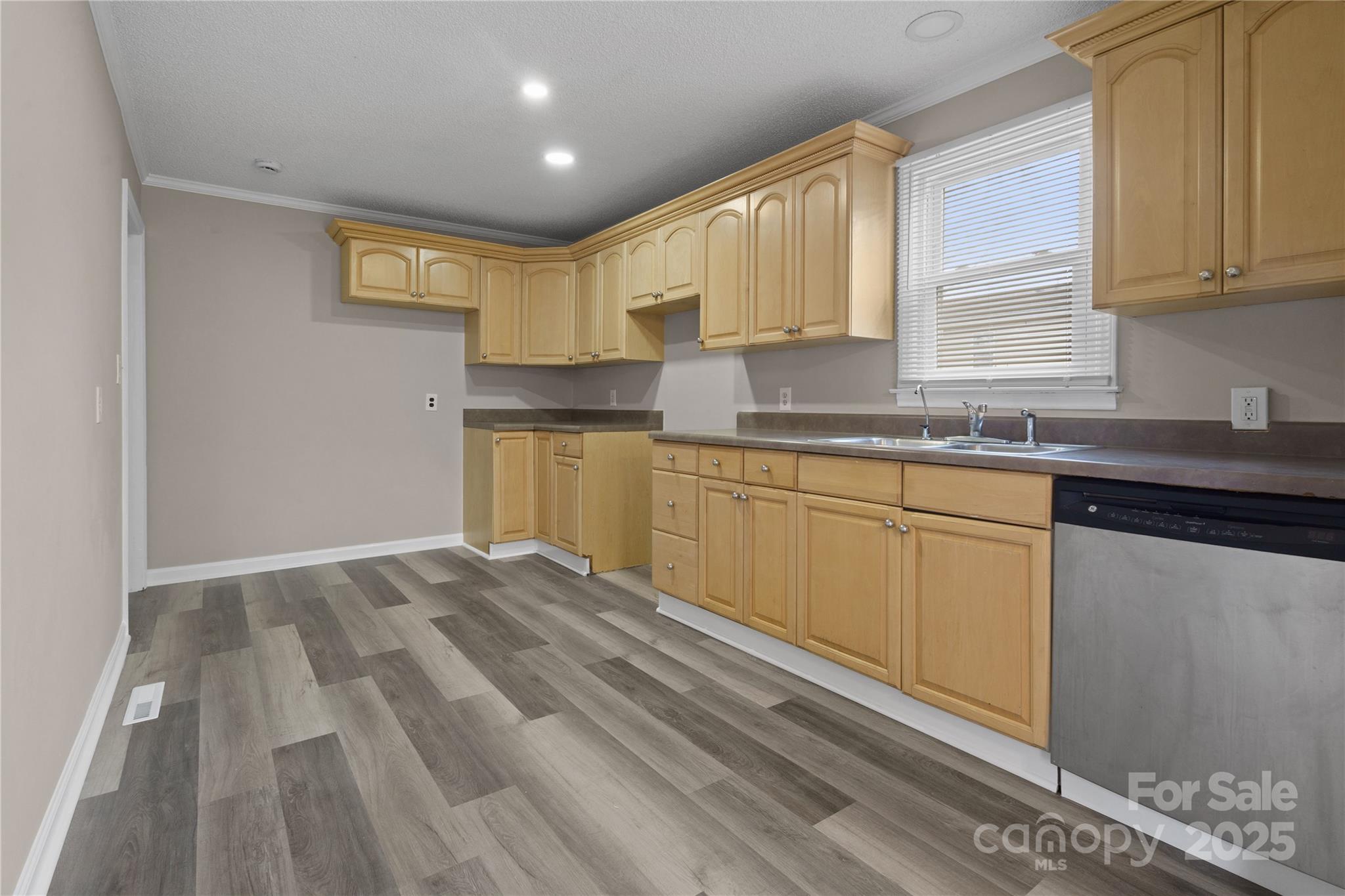 27 Barbee Road Southwest Concord, NC 28027 - Photo 3 of 20 Gallery Image 3