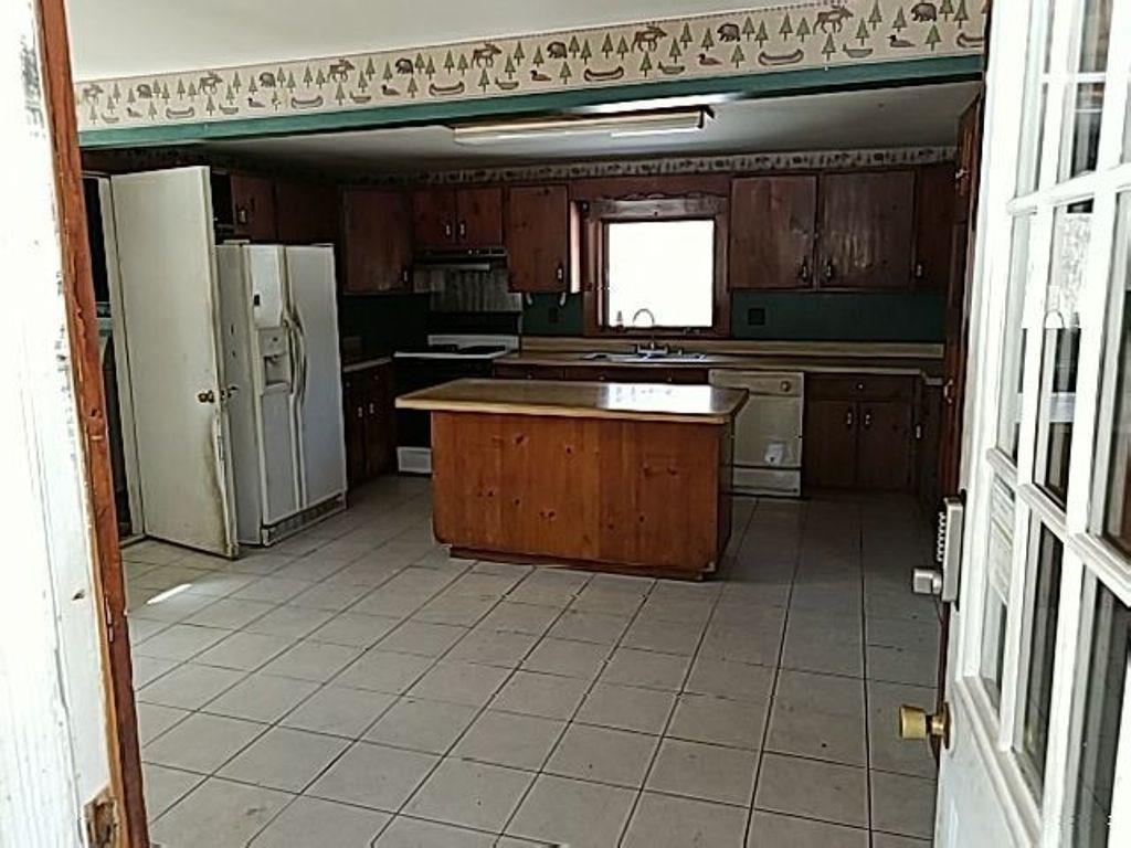 80 Pope Road Windham, ME 04062 - Photo 3 of 17 Photo