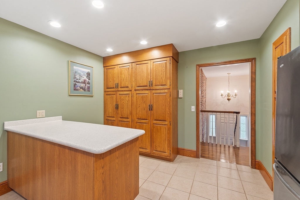 28 Bailey Road Townsend, MA 01474 - Photo 7 of 42