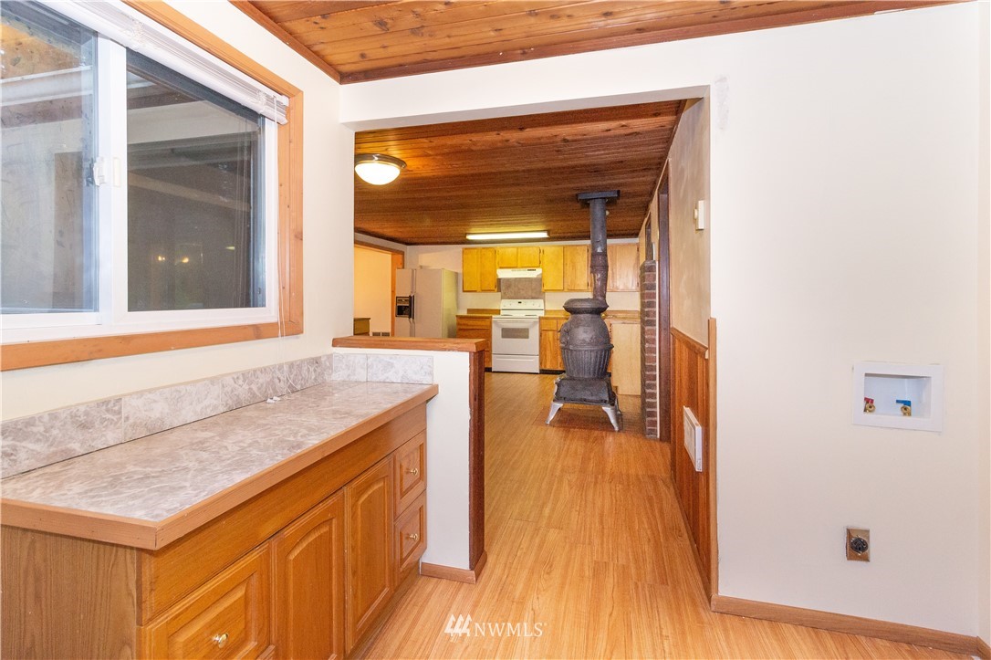 4604 Rehklau Road Southeast Olympia, WA 98513 - Photo 3 of 16 Gallery Image 3