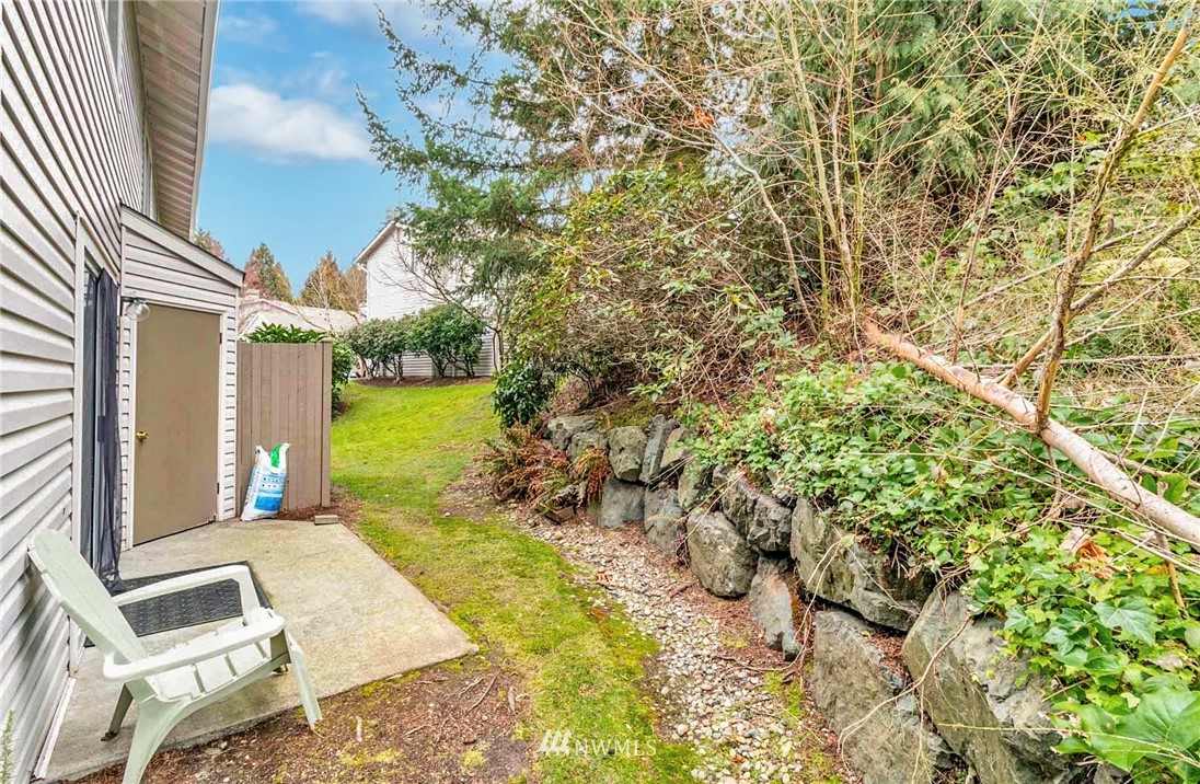 18910 Bothell Everett Highway, Unit F4 Bothell, WA 98012 - Photo 10 of 26 Gallery Image 10
